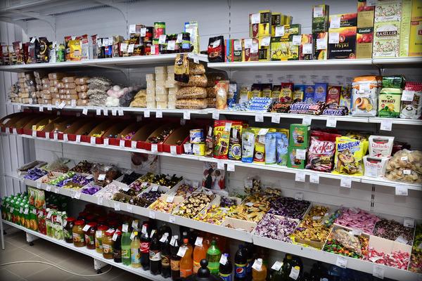 Магазин продуктов на Нагатинской набережной