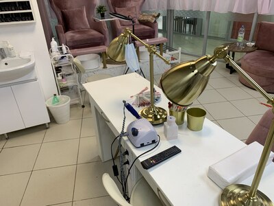 Салон красоты у метро 0