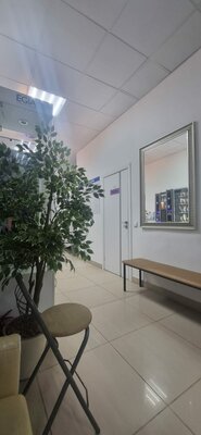Академия красоты с чистой прибылью 300 000 рублей
